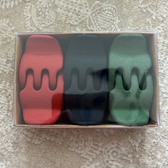 Brand New Set of 6 Matte Hair Clips 1” Nonslip Claw Red Black Green Accessory - Picture 9 of 9